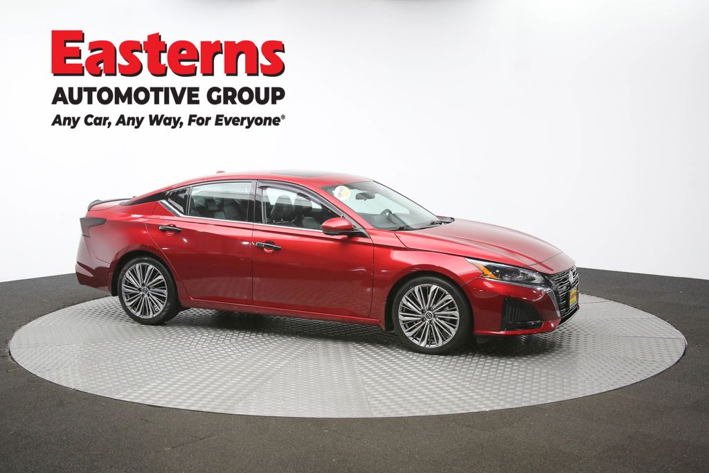 2023 Nissan Altima SL - Photo 14
