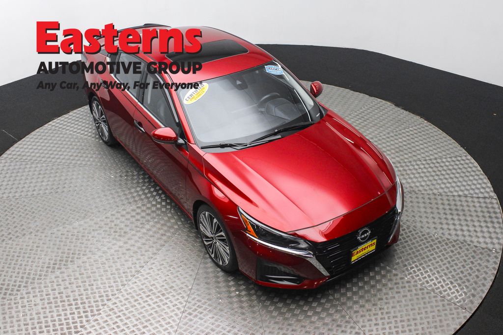 2023 Nissan Altima SL - Photo 17