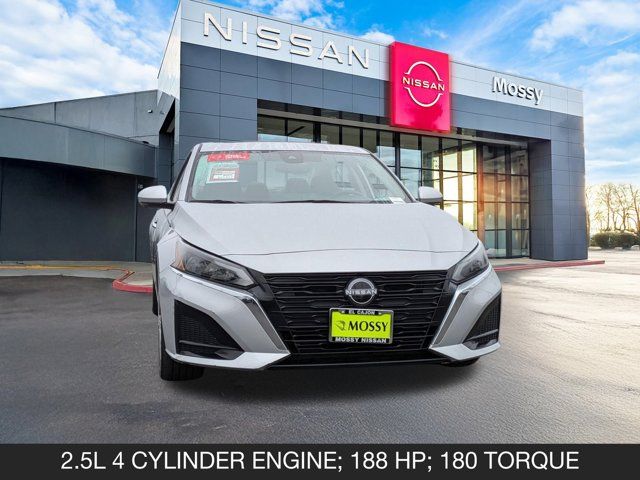 2023 Nissan Altima 2.5 SL