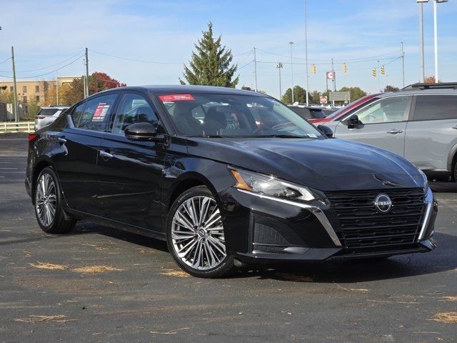 2023 Nissan Altima 2.5 SL