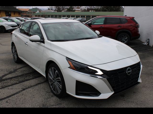 2023 Nissan Altima 2.5 SL