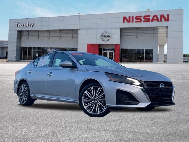 2023 Nissan Altima 2.5 SL