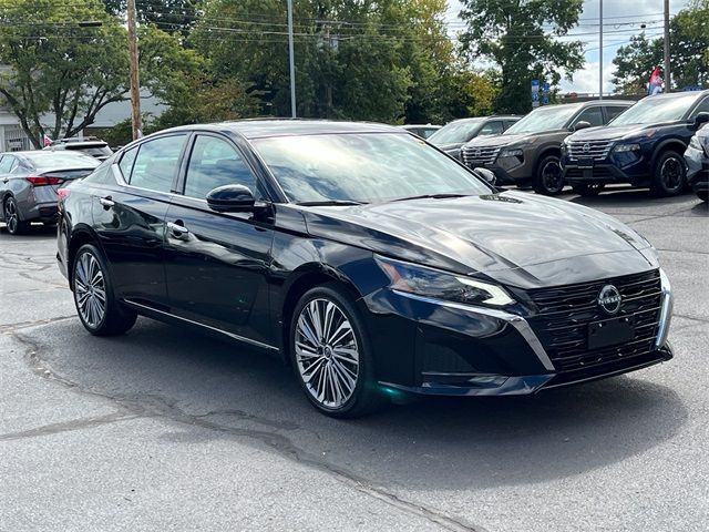 2023 Nissan Altima 2.5 SL