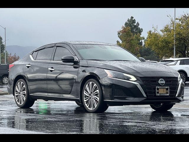 2023 Nissan Altima 2.5 SL