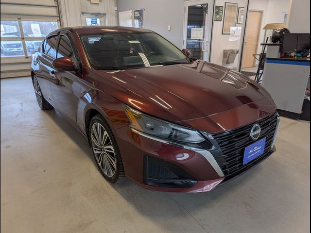 2023 Nissan Altima 2.5 SL