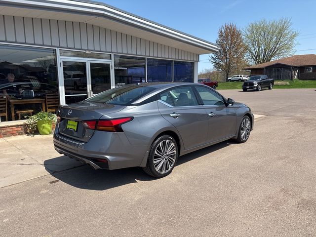 2023 Nissan Altima 2.5 SL