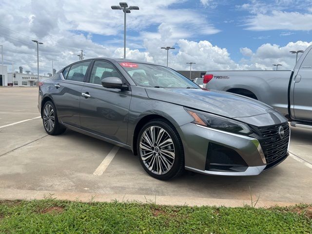 2023 Nissan Altima 2.5 SL