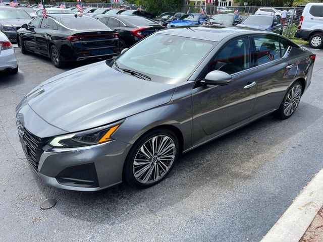 2023 Nissan Altima 2.5 SL