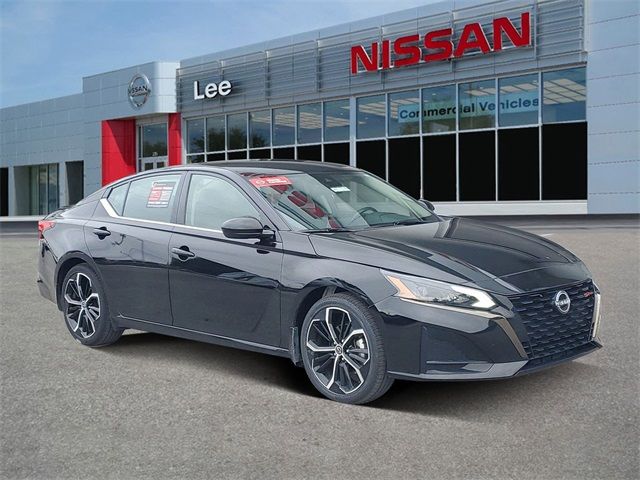 2023 Nissan Altima 2.5 SR