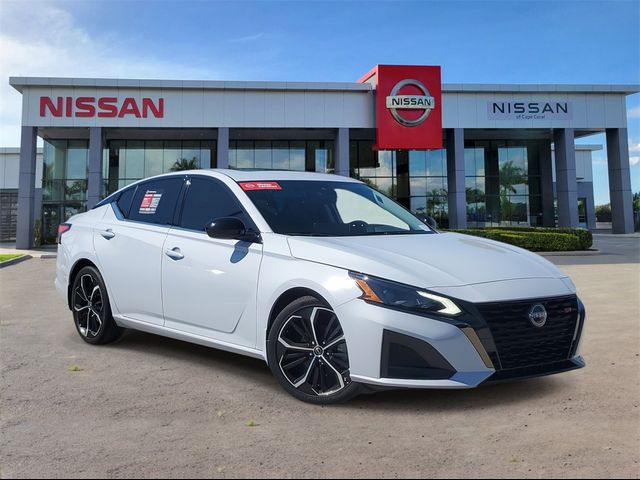 2023 Nissan Altima 2.5 SR