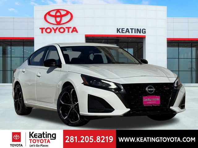 2023 Nissan Altima 2.5 SR