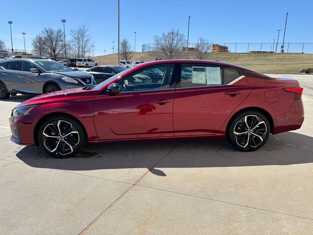 2023 Nissan Altima 2.5 SR