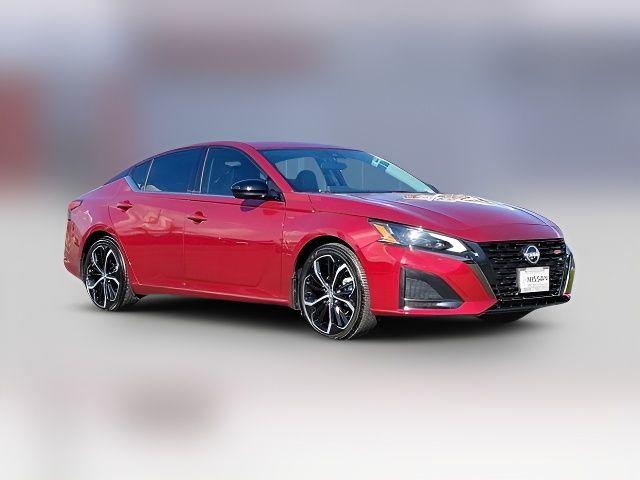 2023 Nissan Altima 2.5 SR