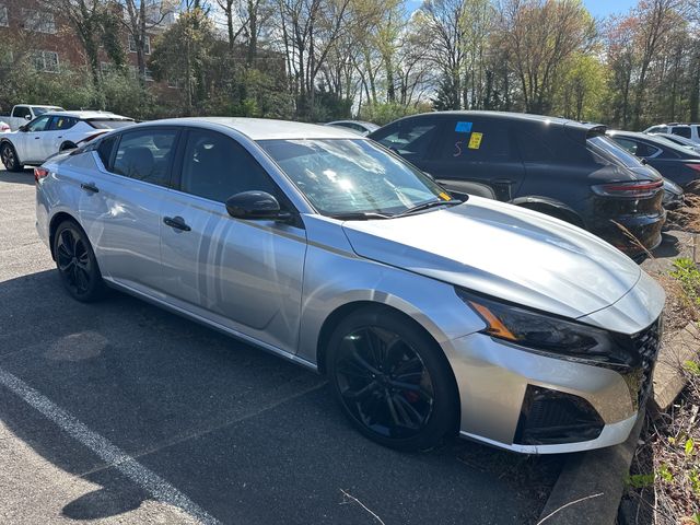 2023 Nissan Altima 2.5 SR