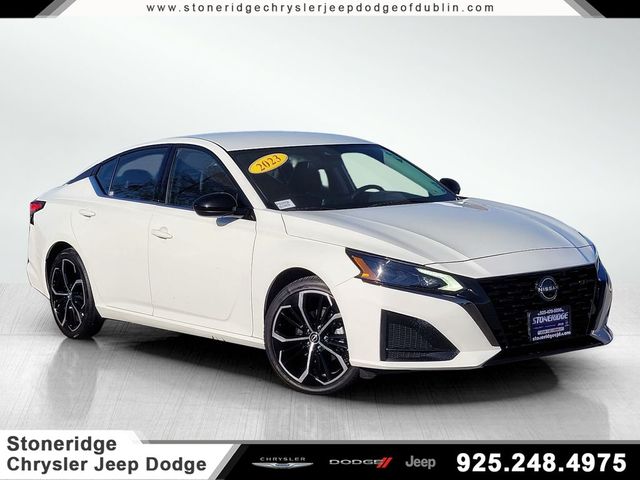 2023 Nissan Altima 2.5 SR