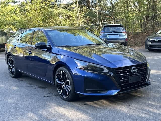 2023 Nissan Altima 2.5 SR