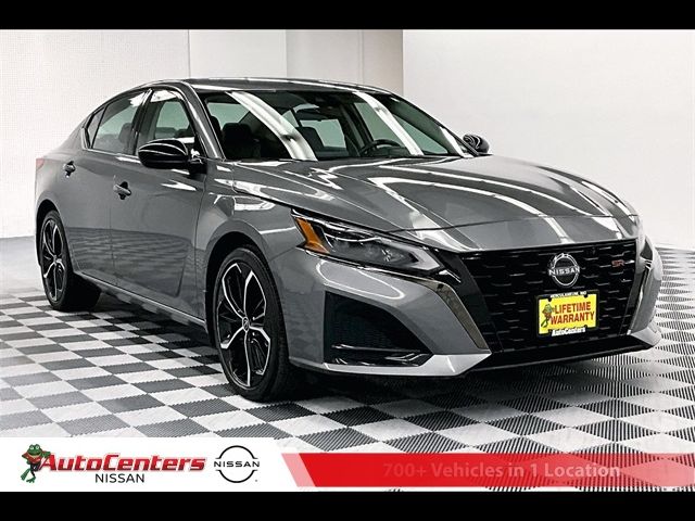 2023 Nissan Altima 2.5 SR