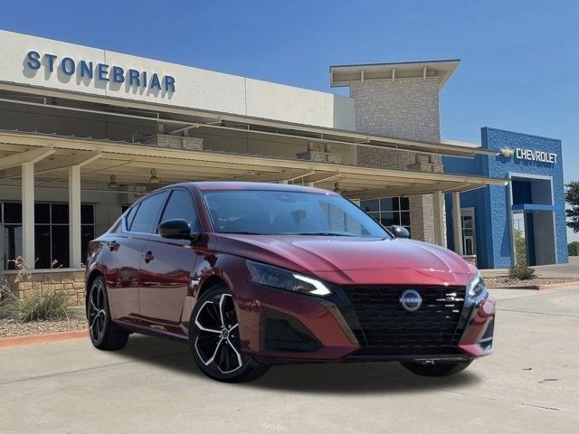 2023 Nissan Altima 2.5 SR