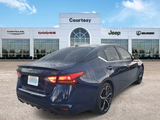 2023 Nissan Altima 2.5 SR