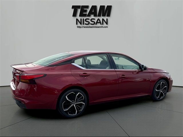 2023 Nissan Altima 2.5 SR