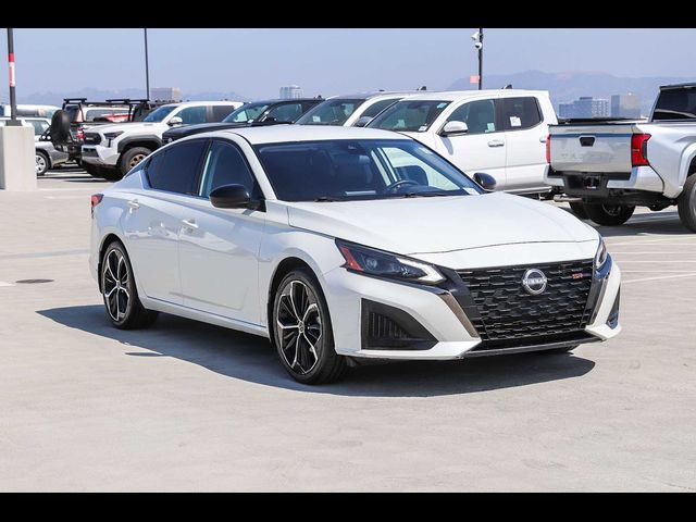 2023 Nissan Altima 2.5 SR