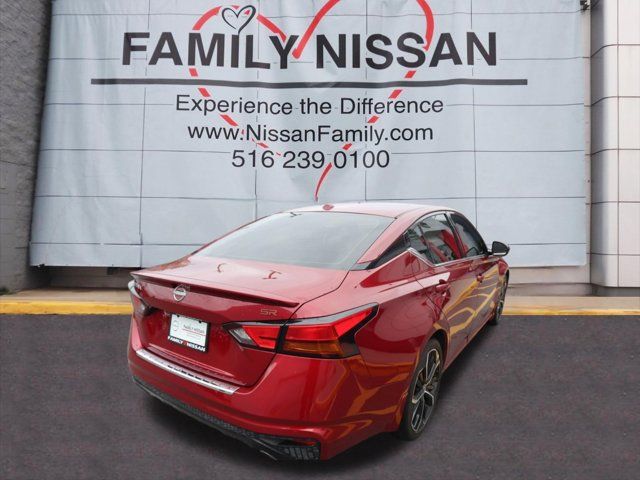 2023 Nissan Altima 2.5 SR