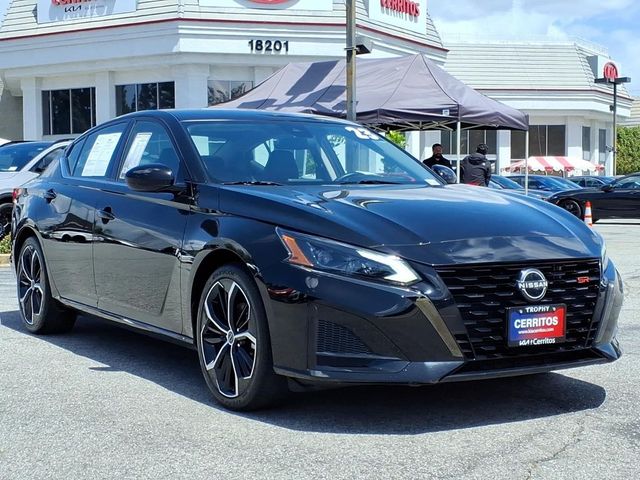 2023 Nissan Altima 2.5 SR
