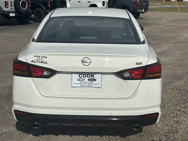 2023 Nissan Altima 2.5 SR