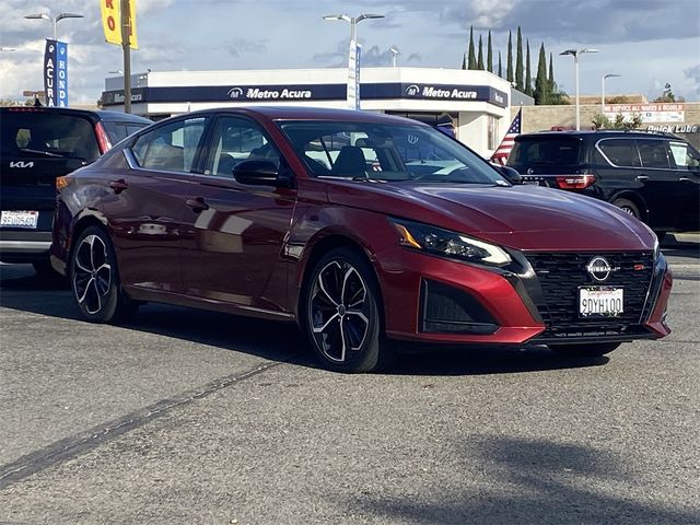 2023 Nissan Altima 2.5 SR