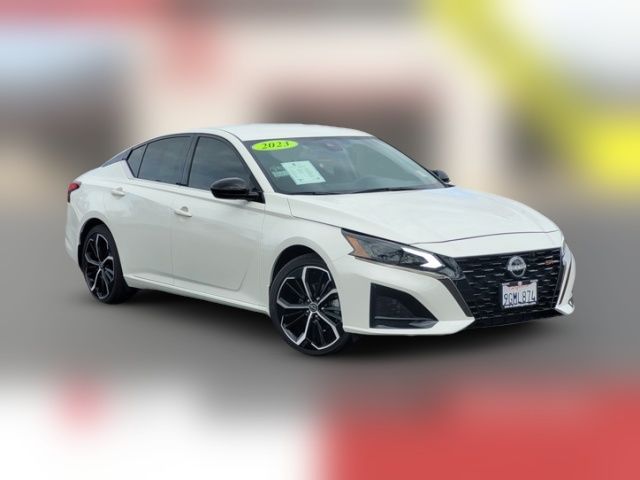 2023 Nissan Altima 2.5 SR