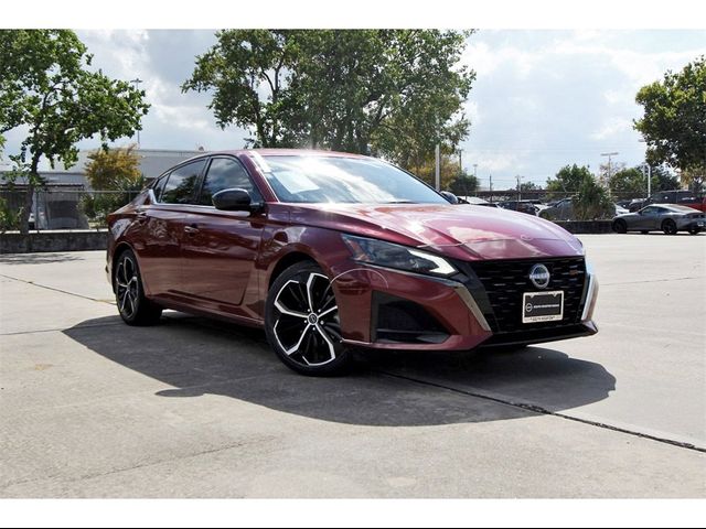 2023 Nissan Altima 2.5 SR