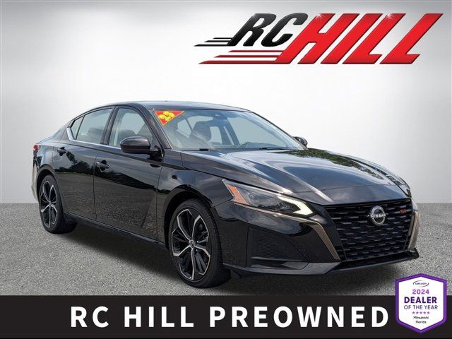 2023 Nissan Altima 2.5 SR