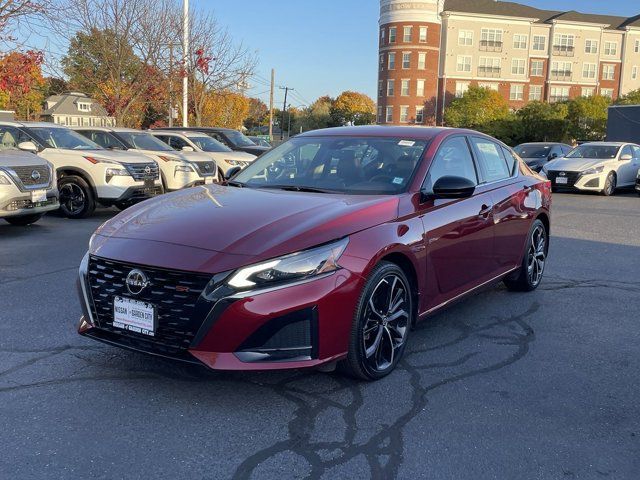 2023 Nissan Altima 2.5 SR