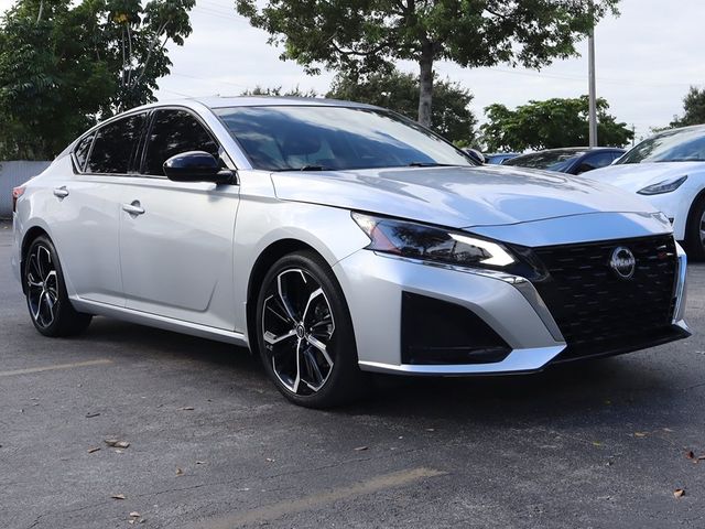 2023 Nissan Altima 2.5 SR