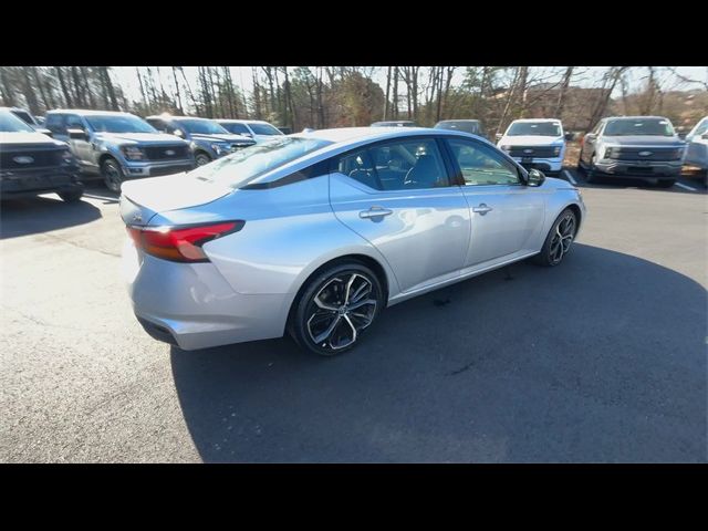 2023 Nissan Altima 2.5 SR