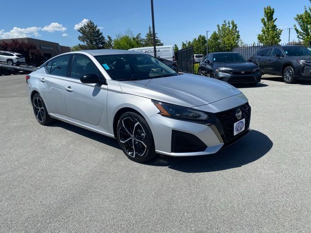 2023 Nissan Altima 2.5 SR