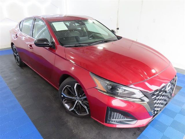 2023 Nissan Altima 2.5 SR