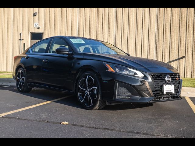 2023 Nissan Altima 2.5 SR