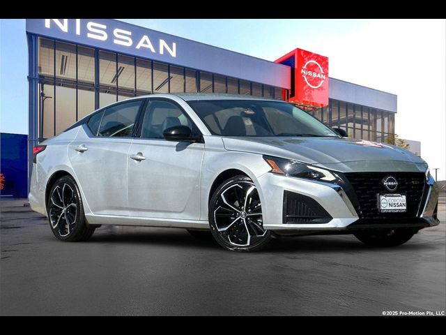 2023 Nissan Altima 2.5 SR