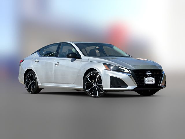 2023 Nissan Altima 2.5 SR