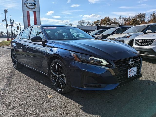 2023 Nissan Altima 2.5 SR