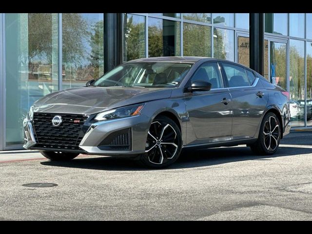 2023 Nissan Altima 2.5 SR