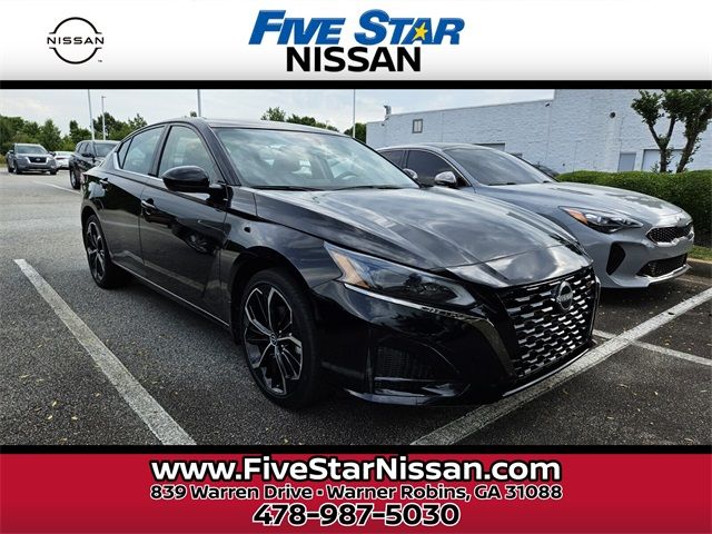2023 Nissan Altima 2.5 SR