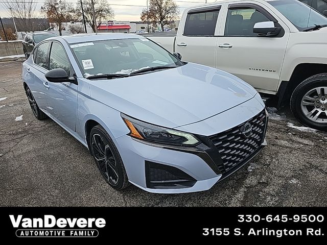 2023 Nissan Altima 2.5 SR