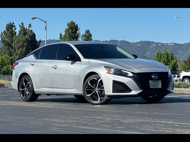 2023 Nissan Altima 2.5 SR