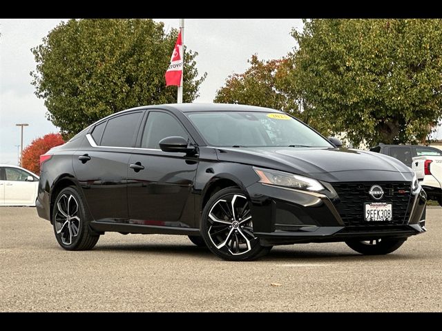 2023 Nissan Altima 2.5 SR