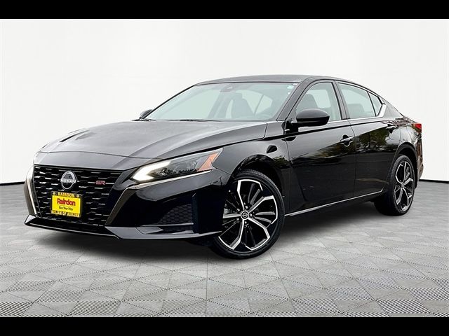 2023 Nissan Altima 2.5 SR