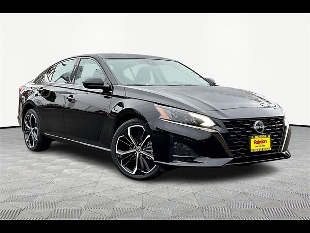 2023 Nissan Altima 2.5 SR