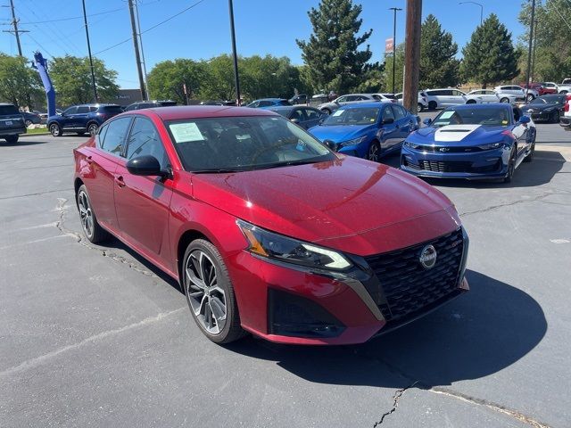 2023 Nissan Altima 2.5 SR