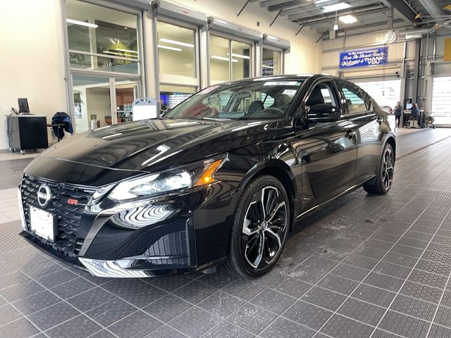 2023 Nissan Altima 2.5 SR